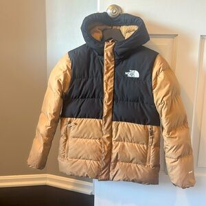 The North Face Boys Puffer Coat. Size 10